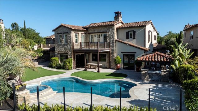 7 Kent Court, Ladera Ranch, CA 92694