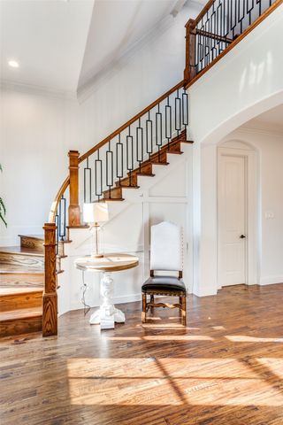 1036 Falcon Creek Drive, Kennedale, TX 76060