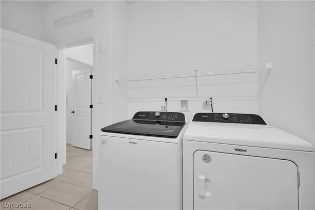 8737 Del Tonside Street, Las Vegas, NV 89139