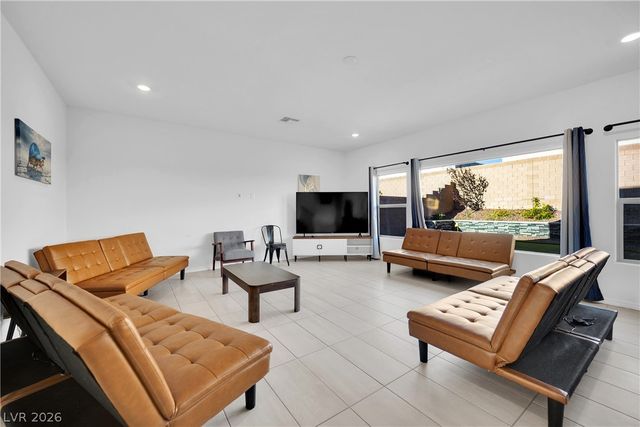 8737 Del Tonside Street, Las Vegas, NV 89139