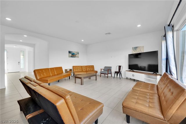 8737 Del Tonside Street, Las Vegas, NV 89139