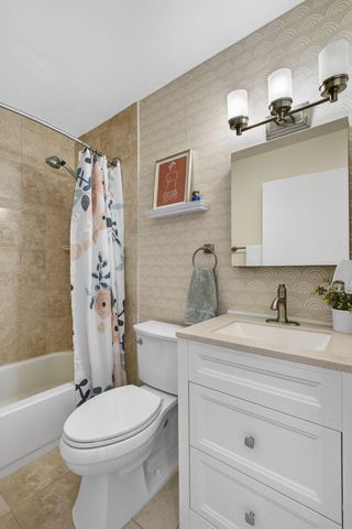 1172 Grandview Circle, Royal Palm Beach, FL 33411