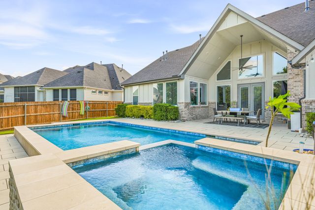 313 Westridge Trail, Aledo, TX 76008