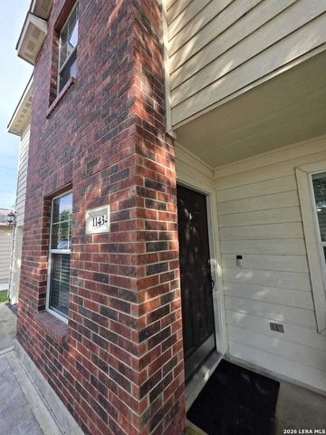 11434 Buck Cyn, San Antonio, TX 78213