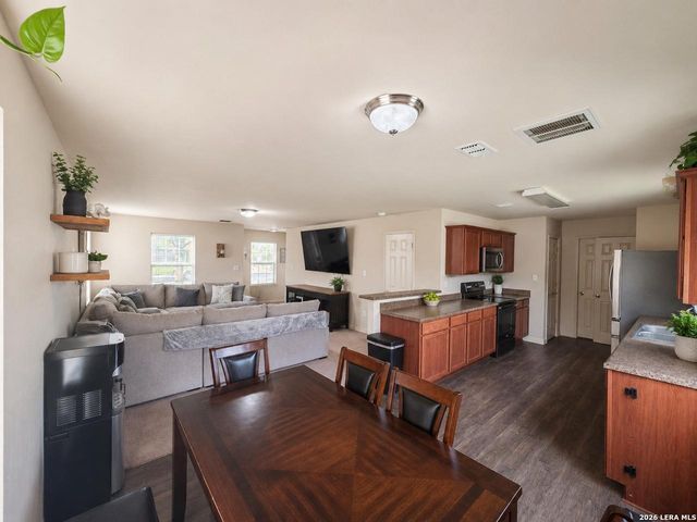 11434 Buck Cyn, San Antonio, TX 78213