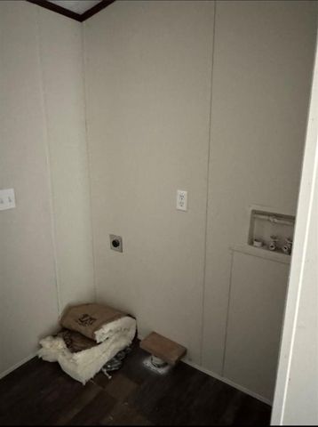 511 County Road 2218, Cleveland, TX 77327