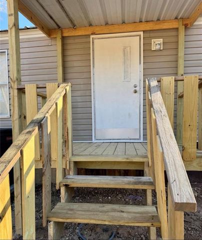 511 County Road 2218, Cleveland, TX 77327