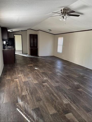 511 County Road 2218, Cleveland, TX 77327