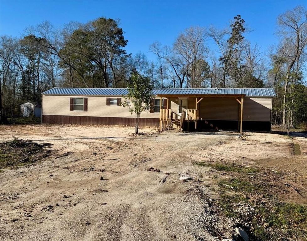 511 County Road 2218, Cleveland, TX 77327