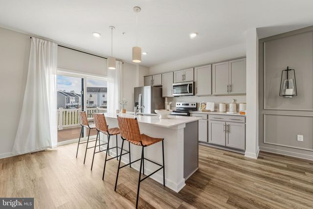 218 SOFT RUSH LN, La Plata, MD 20646