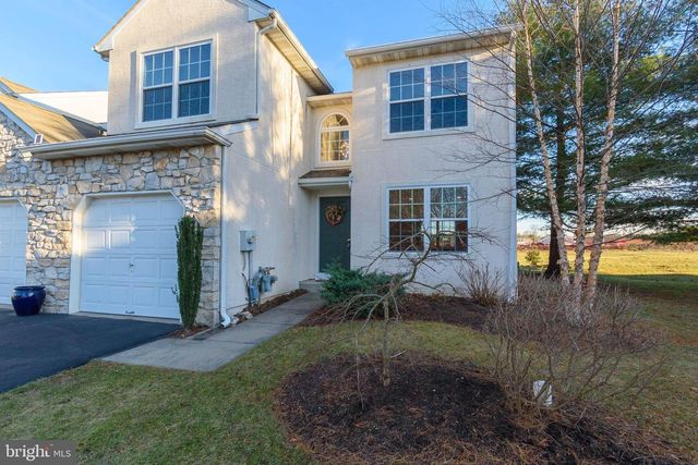 521 DOGWOOD DR, Ambler, PA 19002
