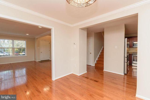 521 DOGWOOD DR, Ambler, PA 19002