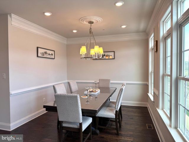 506 CLIFF LN, Malvern, PA 19355
