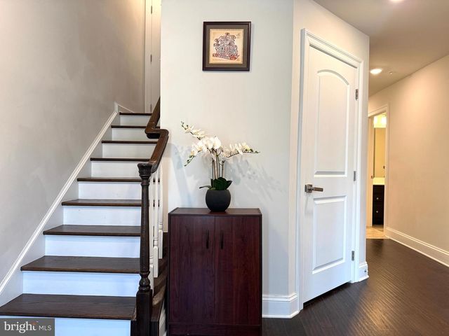 506 CLIFF LN, Malvern, PA 19355