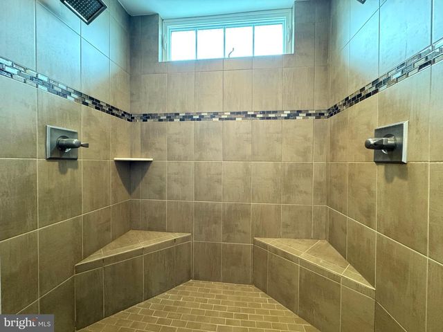 506 CLIFF LN, Malvern, PA 19355