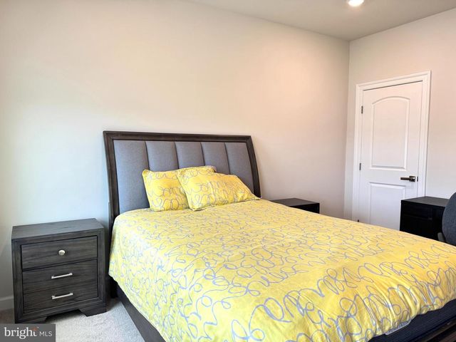 506 CLIFF LN, Malvern, PA 19355