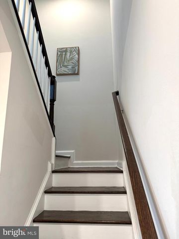 506 CLIFF LN, Malvern, PA 19355