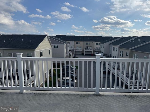506 CLIFF LN, Malvern, PA 19355