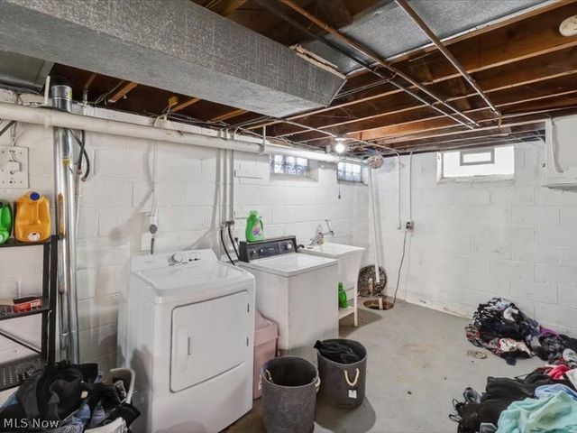 16241 Glenburn Avenue, Maple Heights, OH 44128