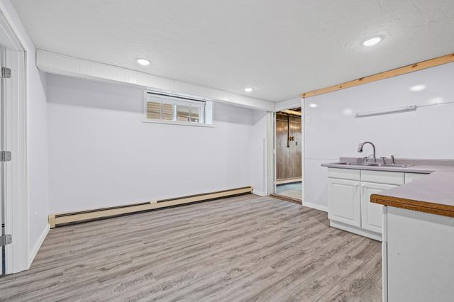 627 4th Avenue W, Shakopee, MN 55379