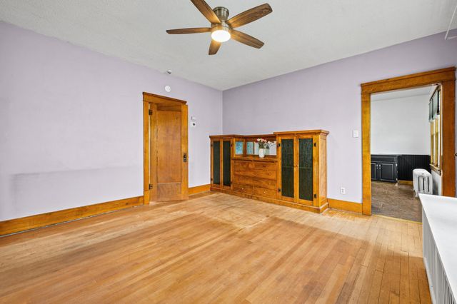 627 4th Avenue W, Shakopee, MN 55379