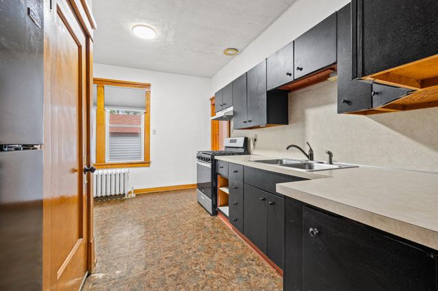 627 4th Avenue W, Shakopee, MN 55379