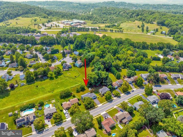 4826 FARMING RIDGE BLVD, Reading, PA 19606