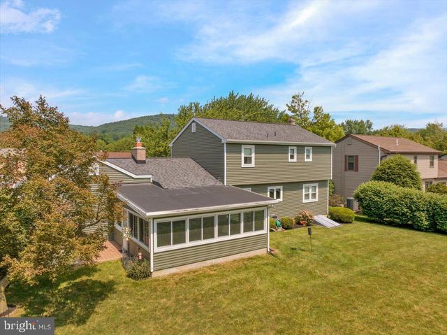 4826 FARMING RIDGE BLVD, Reading, PA 19606
