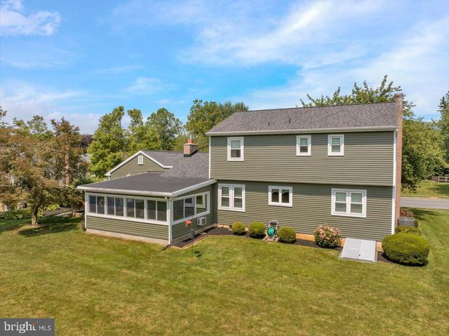 4826 FARMING RIDGE BLVD, Reading, PA 19606