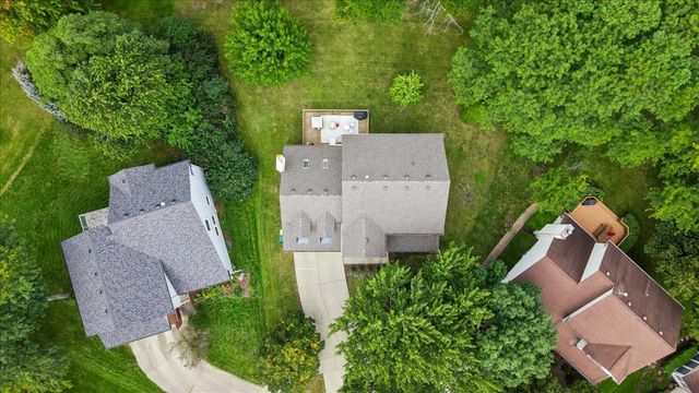 2328 Acorn Place, Buffalo Grove, IL 60089