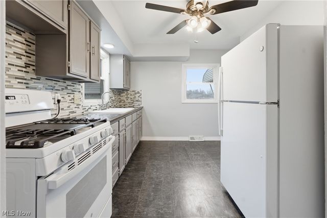 1859 Mathews Road, Poland, OH 44514