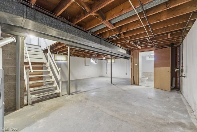 1859 Mathews Road, Poland, OH 44514