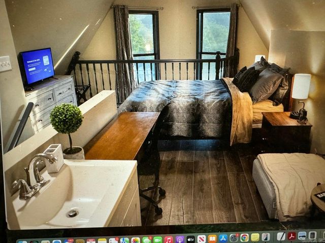 356 Stone Creek Road, Hardy, AR 72542