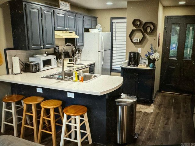 356 Stone Creek Road, Hardy, AR 72542