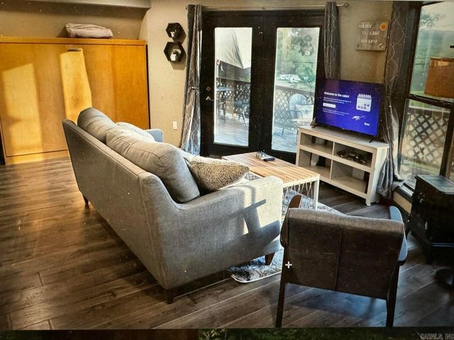 356 Stone Creek Road, Hardy, AR 72542