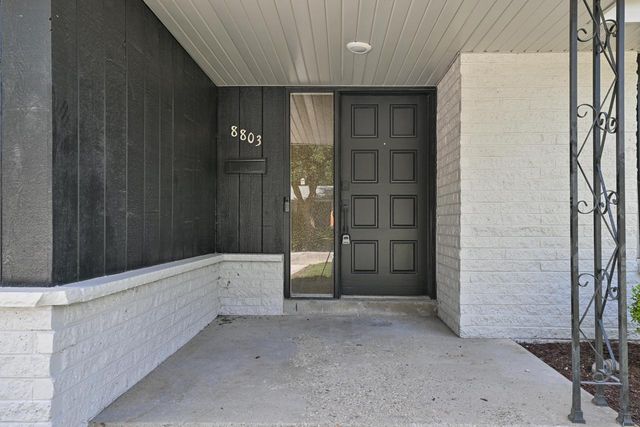8803 W Cheyenne STREET, Milwaukee, WI 53224