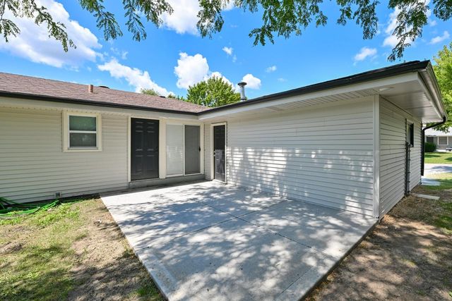 8803 W Cheyenne STREET, Milwaukee, WI 53224