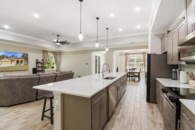 7 BELLS OF IRELAND COURT, Homosassa, FL 34446
