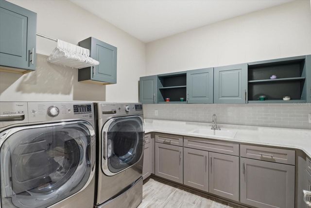 7 BELLS OF IRELAND COURT, Homosassa, FL 34446