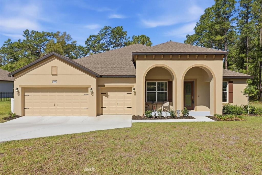 7 BELLS OF IRELAND COURT, Homosassa, FL 34446
