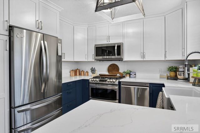 8832 N Whispering Pines Road, Pocatello, ID 83201