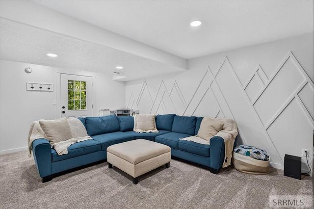 8832 N Whispering Pines Road, Pocatello, ID 83201