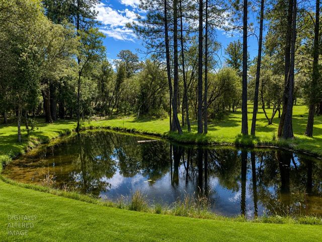 10779 Newtown Rd, Nevada City, CA 95959