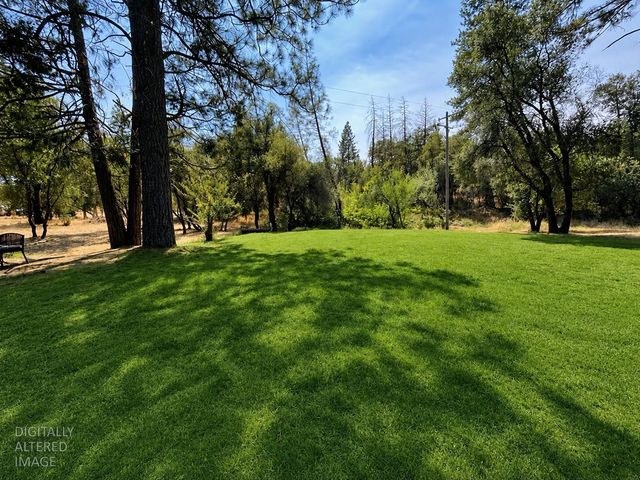 10779 Newtown Rd, Nevada City, CA 95959