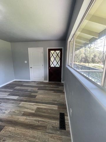 10779 Newtown Rd, Nevada City, CA 95959
