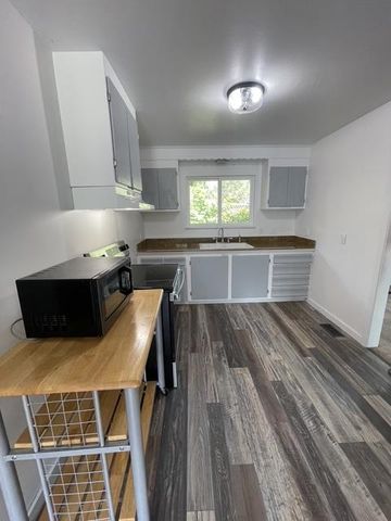10779 Newtown Rd, Nevada City, CA 95959