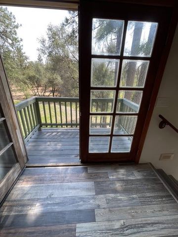 10779 Newtown Rd, Nevada City, CA 95959