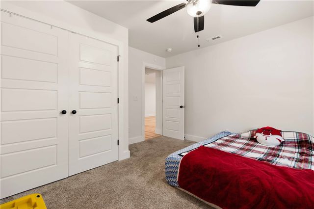 45 Westmorland Drive, Bella Vista, AR 72714