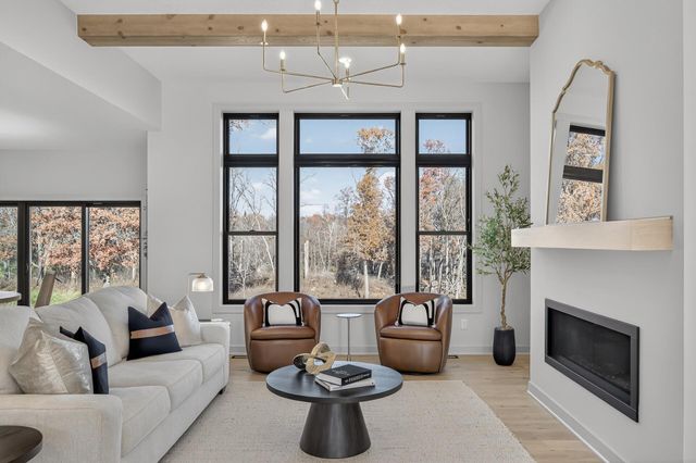 973 200th Avenue NW, Cedar, MN 55011