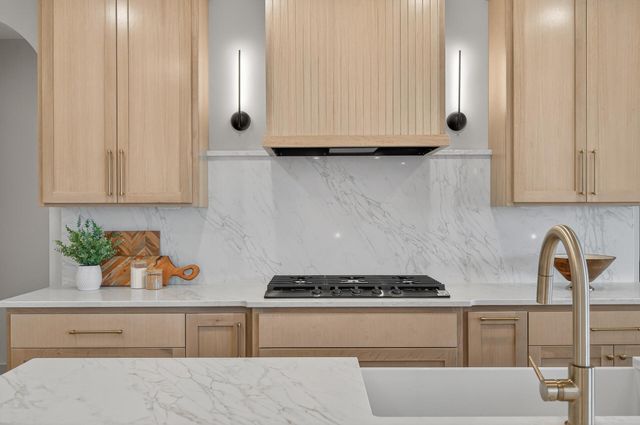 973 200th Avenue NW, Cedar, MN 55011